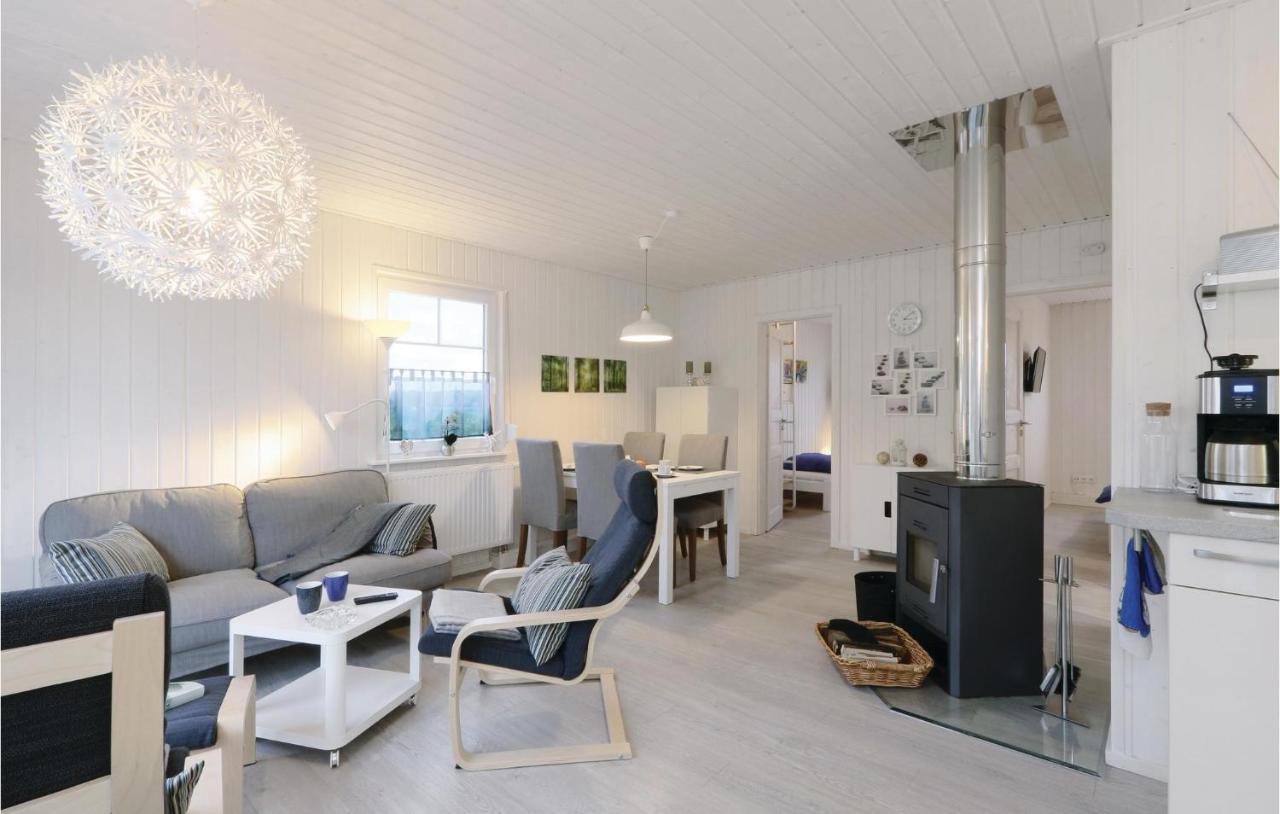Cozy Home In Zerpenschleuse With Sauna Экстерьер фото